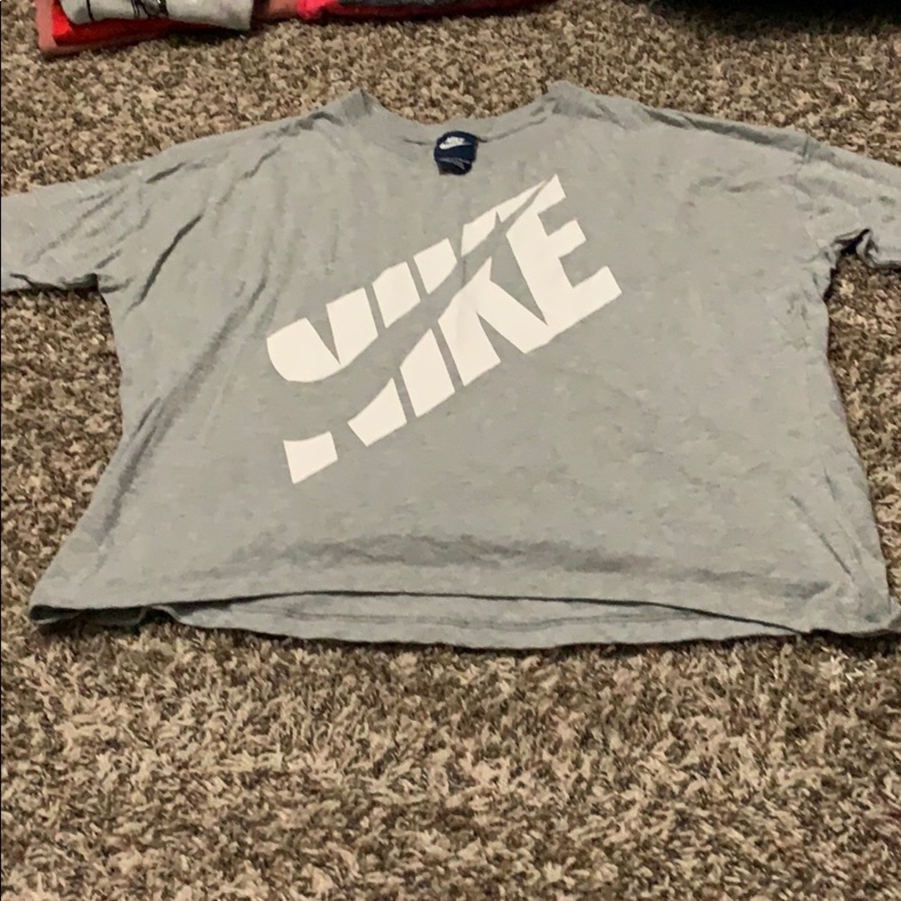 Nike t-shirt